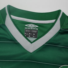 Load image into Gallery viewer, 2003/04 Roy Keane #6 Ireland Vintage Umbro Home Football Shirt (M)
