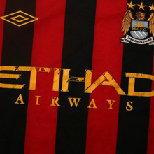 Load image into Gallery viewer, 2011/12 Manchester City Vintage Umbro Away Football Shirt (M) 40
