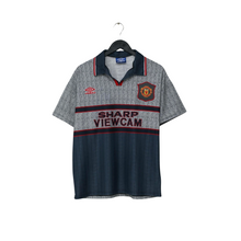 Load image into Gallery viewer, 1995/96 Cantona #7 Manchester United Vintage Umbro Away Football Shirt (M)1
