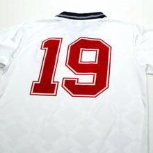 Load image into Gallery viewer, 1990/92 Gascoigne #19 England Retro Umbro Home Football Shirt (S) Italia 907
