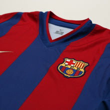 Load image into Gallery viewer, 2002/03 Riquelme #10 Barcelona Vintage Nike Home Football Shirt (M)5
