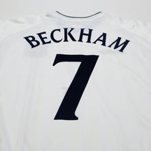 Load image into Gallery viewer, 2001/03 Beckham #7 England Vintage Umbro Home Greece Football Shirt (L)10
