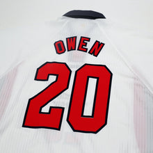 Load image into Gallery viewer, 1997/99 Owen #20 England Vintage Umbro Home Football Shirt (L/XL) WC 1998
