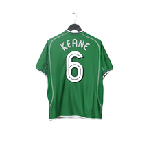 Load image into Gallery viewer, 2002/03 Roy Keane #6 Ireland Vintage Umbro Home Football Shirt (M) 2002 WC0
