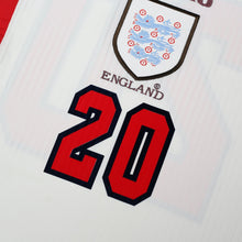 Load image into Gallery viewer, 1997/99 Owen #20 England Vintage Umbro Home Football Shirt (M) WC 19986
