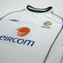 Load image into Gallery viewer, 2001/02 Keane #6 Ireland Vintage Umbro Away Football Shirt (XL)4
