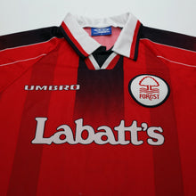 Load image into Gallery viewer, 1996/98 Pearce #3 Nottingham Forest Vintage Umbro Home Football Shirt (M)3
