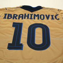 Load image into Gallery viewer, 2004/05 Ibrahimovic #10 Sweden Vintage Umbro Centenary Football Shirt (M/L)13
