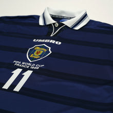 Load image into Gallery viewer, 1998/00 Collins #11 Scotland Vintage Umbro Home Football Shirt (XL) 1998 WC5
