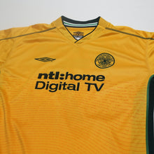 Load image into Gallery viewer, 2002/03 Larsson #7 Celtic Vintage Umbro Away Football Shirt (L)2
