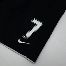 Load image into Gallery viewer, 2007/09 Ronaldo #7 Manchester United Vintage Nike Home Football Shorts (S) 28/303
