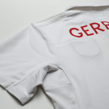Load image into Gallery viewer, 2009/10 Gerrard #4 England Vintage Umbro Home Football Shirt (S) WC 2010 (38)12
