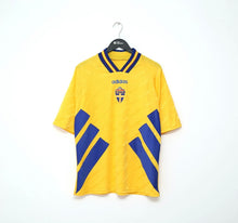 Load image into Gallery viewer, 1994/95 SWEDEN Vintage adidas WC 94 Home Football Shirt (L) Larsson Era
