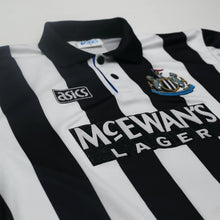 Load image into Gallery viewer, 1993/95 Cole #9 Newcastle United Vintage Asics Home Football Shirt (XL)
