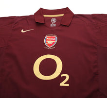 Load image into Gallery viewer, 2005/06 HENRY #14 Arsenal Vintage Nike UCL Home Football Shirt Jersey (L)
