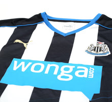 Load image into Gallery viewer, 2015/16 NEWCASTLE UNITED Vintage PUMA Long Sleeve Home Football Shirt (L)
