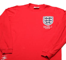 Load image into Gallery viewer, 1966 Bobby MOORE #6 England Vintage Umbro Away LS Football Shirt (M) West Ham
