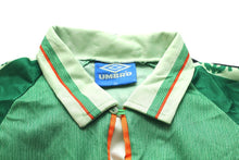 Load image into Gallery viewer, 1996/98 IRELAND Vintage Umbro Home Football Shirt Jersey (XL)

