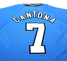 Load image into Gallery viewer, 1996/98 CANTONA #7 Manchester United Vintage Umbro Third Football Shirt (L)
