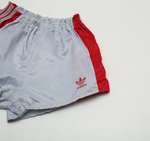 Load image into Gallery viewer, 1989/91 LIVERPOOL Vintage adidas Candy Away Football Shorts (XS) (28&quot; Waist)
