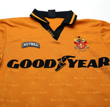 Load image into Gallery viewer, 1995/96 BULL #9 Wolverhampton Wanderers Vintage Nutmeg Home Football Shirt (S)
