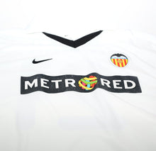 Load image into Gallery viewer, 2001/02 AIMAR #21 Valencia Vintage Nike Home Football Shirt Jersey (L)
