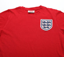 Load image into Gallery viewer, 1970 Bobby MOORE #6 England Vintage Umbro Away Football Shirt (M) West Ham Utd
