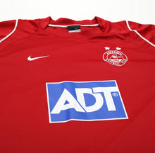 Load image into Gallery viewer, 2005/06 ABERDEEN Vintage Nike Long Sleeve Home Football Shirt Jersey (M)
