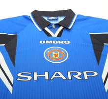Load image into Gallery viewer, 1996/98 CANTONA #7 Manchester United Vintage Umbro Third Football Shirt (L)

