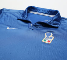 Load image into Gallery viewer, 1998/99 ITALY Vintage Nike Home Football Shirt (M) WC 98
