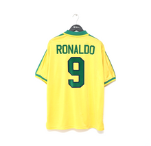Load image into Gallery viewer, 1997/98 RONALDO #9 Brazil Vintage Nike Home Football Shirt (L) Le Tournoi

