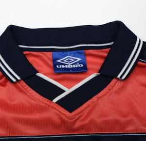 1999/00 HUTCHINSON #10 Scotland Vintage Umbro Away Football Shirt (L)