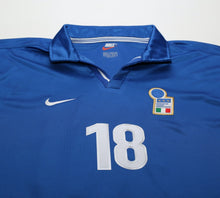 Load image into Gallery viewer, 1998/99 BAGGIO .R #18 Italy Vintage Nike Home Football Shirt (XL) WC 98
