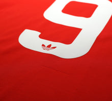 Load image into Gallery viewer, 1985 HUGHES #9 Manchester United adidas Originals FA Cup Football Shirt (M/L)
