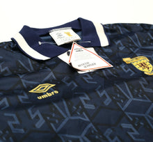 Load image into Gallery viewer, 1992/93 SCOTLAND Vintage Umbro Home Football Shirt Jersey (S) BNWT
