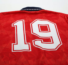 Load image into Gallery viewer, 1990/92 GASCOIGNE #19 England Retro Umbro Away Football Shirt (S) Italia 90

