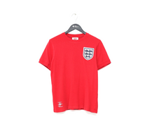 Load image into Gallery viewer, 1970 Bobby MOORE #6 England Vintage Umbro Away Football Shirt (M) West Ham Utd
